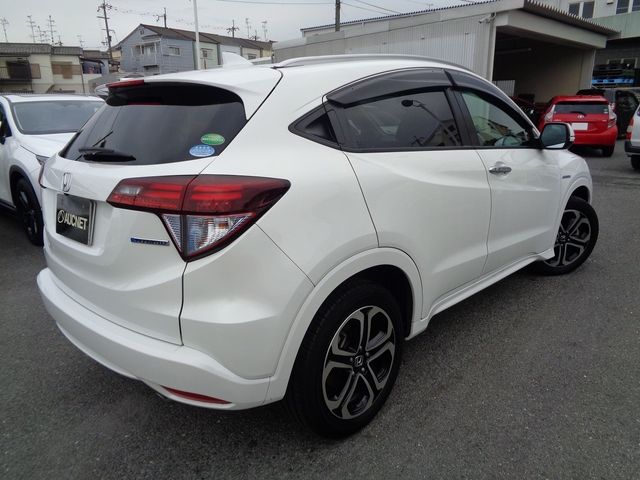 Honda VEZEL 2016-01 180326-2