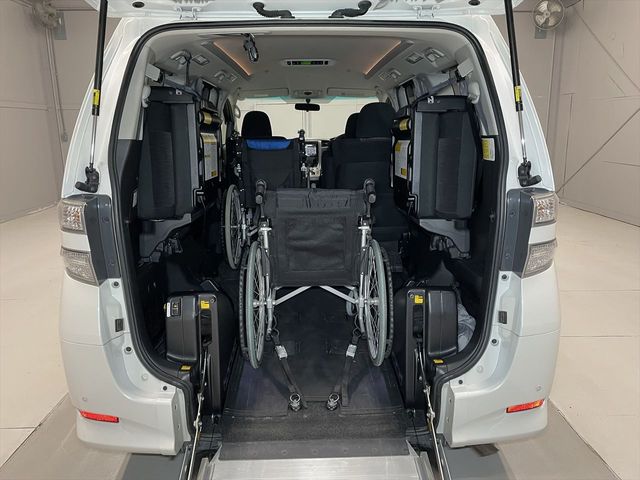 Toyota VELLFIRE 2013-02 180297-11