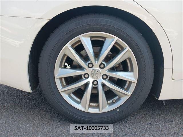 Nissan SKYLINE 2015-08 349424-24