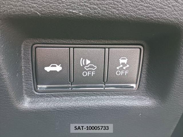 Nissan SKYLINE 2015-08 349424-4