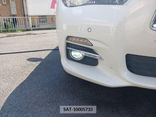 Nissan SKYLINE 2015-08 349424-28
