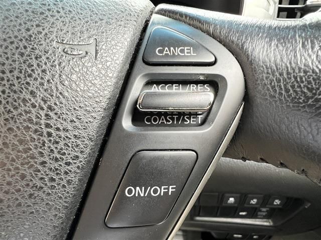 Nissan ELGRAND 2014-02 16368-13