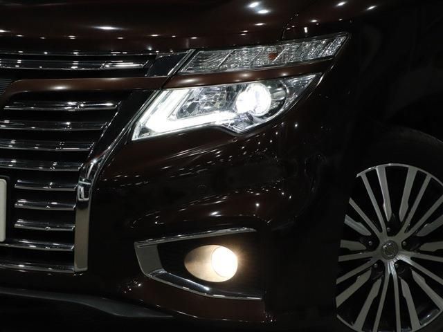 Nissan ELGRAND 2014-02 16368-10