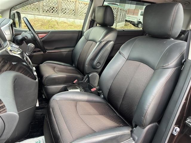 Nissan ELGRAND 2014-02 16368-18