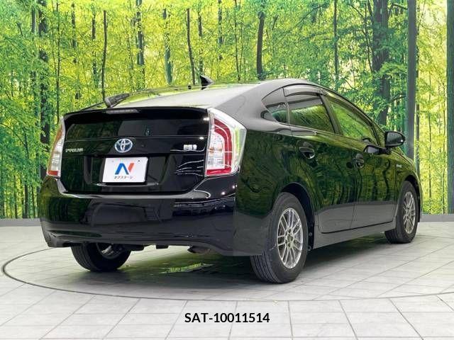 Toyota PRIUS 2012-02 393387-17