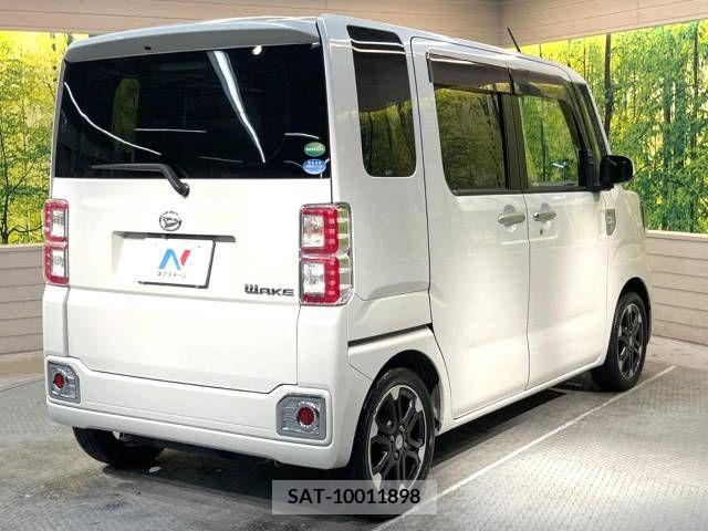 Daihatsu WAKE 2015-07 310551-17