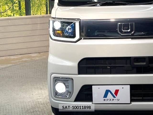 Daihatsu WAKE 2015-07 310551-12