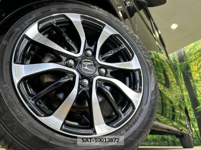 Honda N BOX CUSTOM 2019-02 239141-13