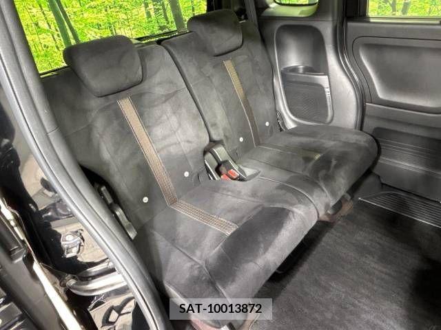 Honda N BOX CUSTOM 2019-02 239141-10
