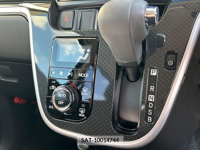 Daihatsu MOVE CUSTOM 2016-09 226109-17