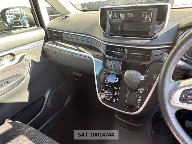 Daihatsu MOVE CUSTOM 2016-09 226109-11