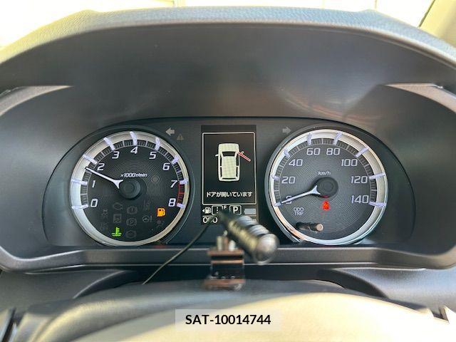 Daihatsu MOVE CUSTOM 2016-09 226109-7