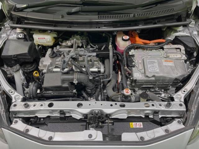 Toyota AQUA 2018-11 188430-18
