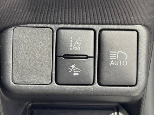 Toyota AQUA 2018-11 188430-8