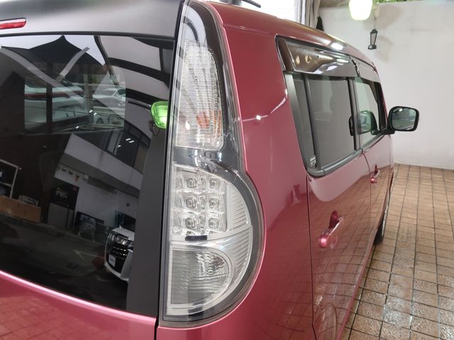 Suzuki MR WAGON 2014-12 188102-24