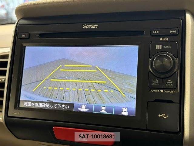 Honda N BOX SLASH 2017-04 210751-3