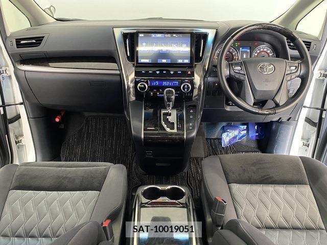 Toyota ALPHARD 2019-09 388988-2