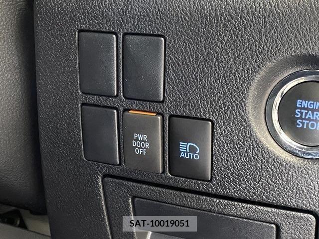Toyota ALPHARD 2019-09 388988-15