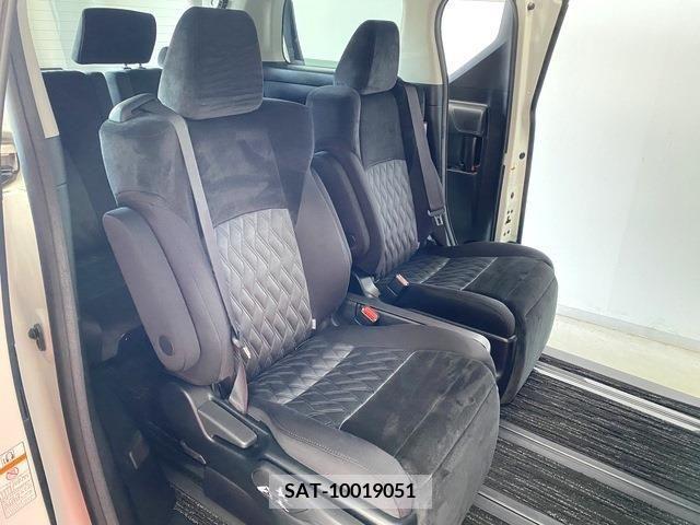 Toyota ALPHARD 2019-09 388988-12