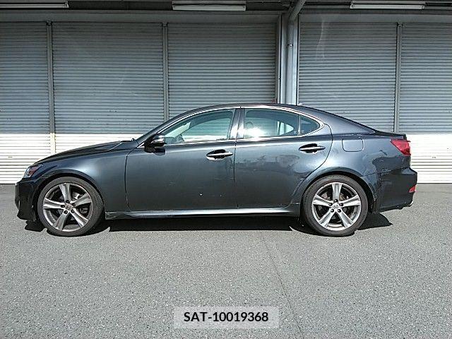 Lexus IS 2011-08 304441-15