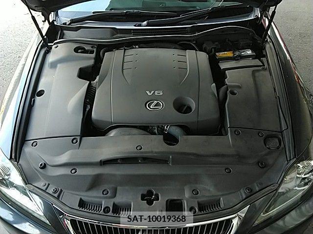 Lexus IS 2011-08 304441-14