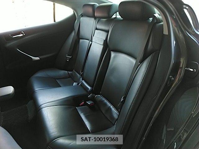 Lexus IS 2011-08 304441-12