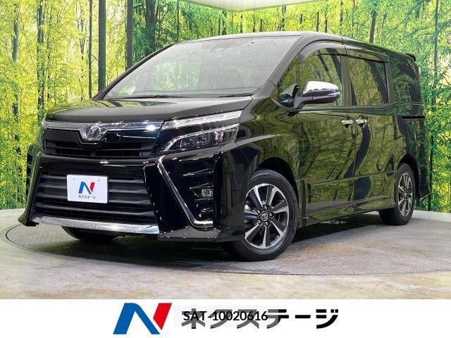 Toyota VOXY 2018-07 337580-0
