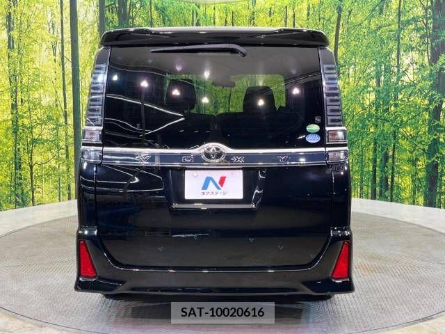 Toyota VOXY 2018-07 337580-16
