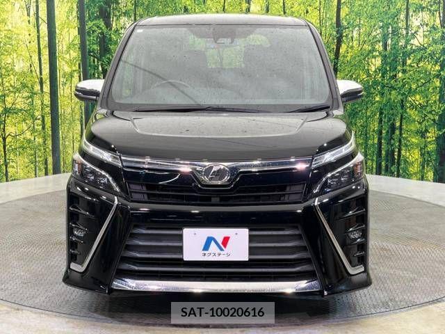 Toyota VOXY 2018-07 337580-15