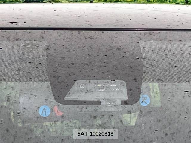 Toyota VOXY 2018-07 337580-4