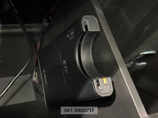 Suzuki SPACIA 2020-11 244506-6