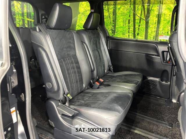 Toyota ESQUIRE 2020-04 344268-9