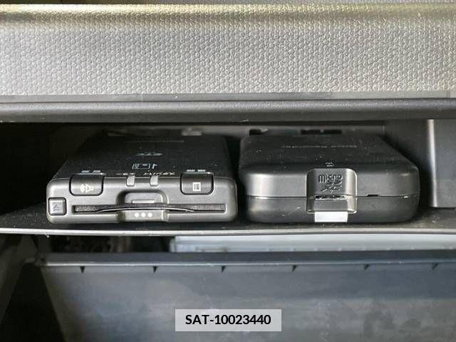 Daihatsu TAFT 2022-01 376151-7