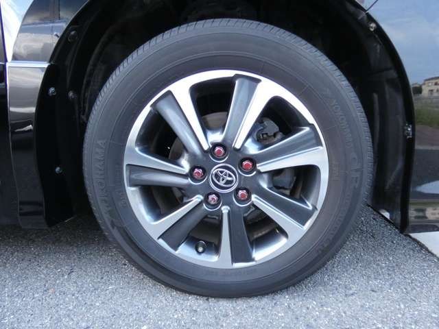Toyota VOXY 2019-01 22546-9