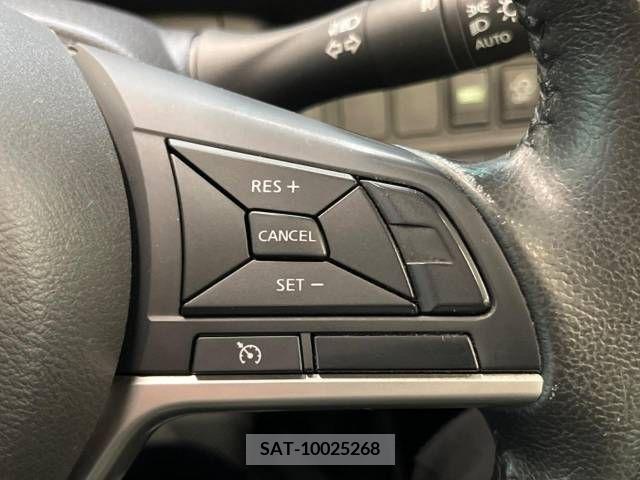 Nissan SERENA 2017-06 251057-4