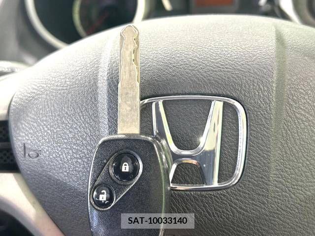 Honda FIT 2011-10 303299-4