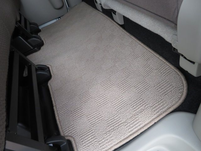 Nissan CLIPPER RIO 2022-08 29122-23
