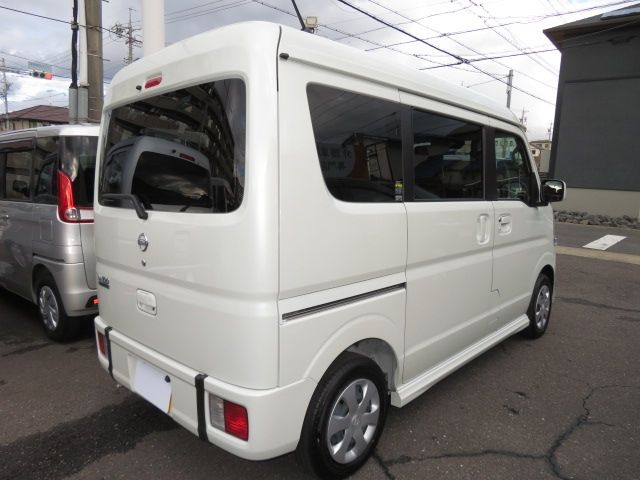 Nissan CLIPPER RIO 2022-08 29122-26
