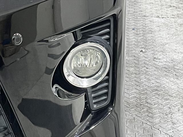Toyota VELLFIRE 2012-11 180867-10