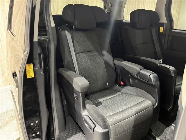 Toyota VELLFIRE 2012-11 180867-20