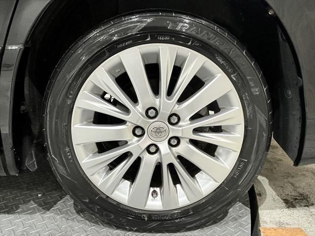 Toyota VELLFIRE 2012-11 180867-15
