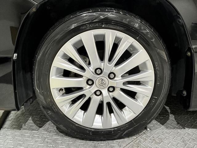 Toyota VELLFIRE 2012-11 180867-14