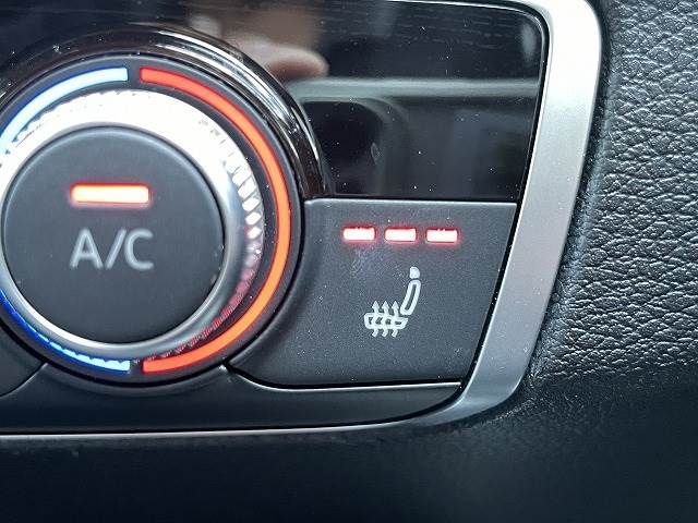 Audi Q2 2019-01 21232-9