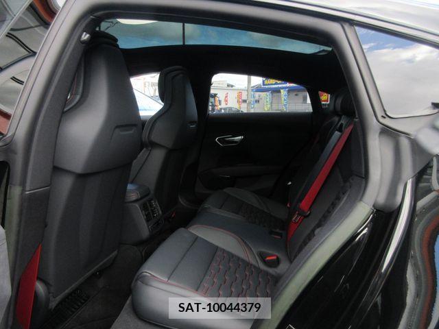Audi E-TRON 2023-03 223479-17