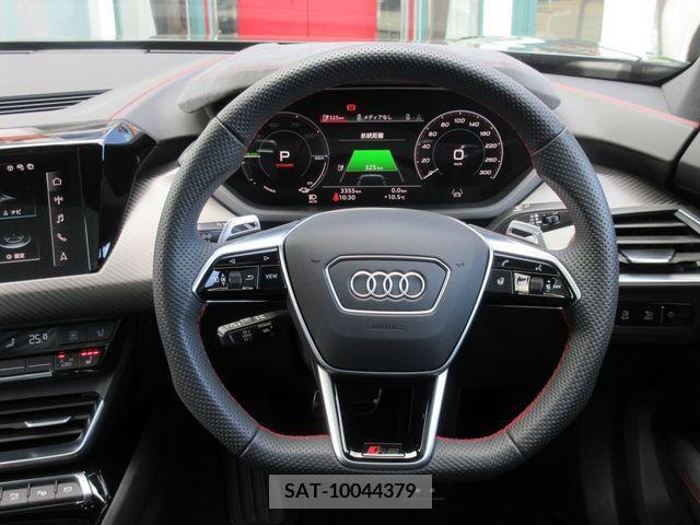Audi E-TRON 2023-03 223479-24