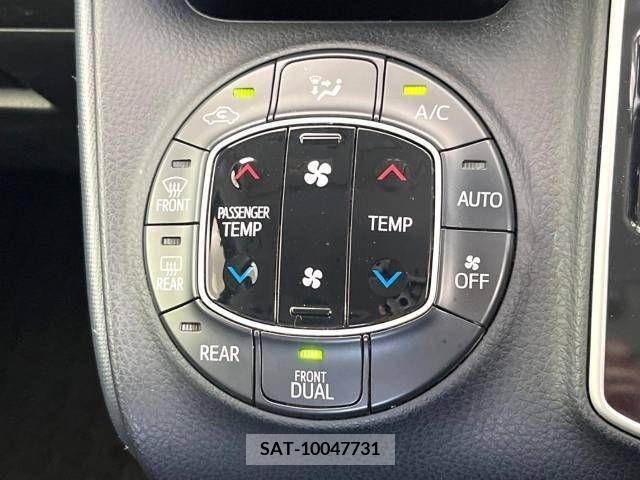 Toyota VOXY 2015-10 235328-5