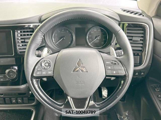 Mitsubishi OUTLANDER 2017-11 347765-12