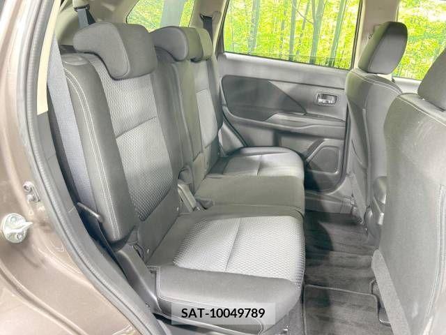 Mitsubishi OUTLANDER 2017-11 347765-9