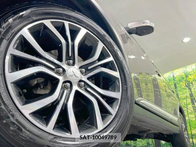 Mitsubishi OUTLANDER 2017-11 347765-14