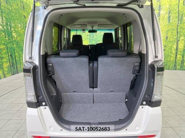 Honda N BOX CUSTOM 2017-06 306719-10